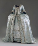 1765 robe &agrave; la fran&ccedil;aise
